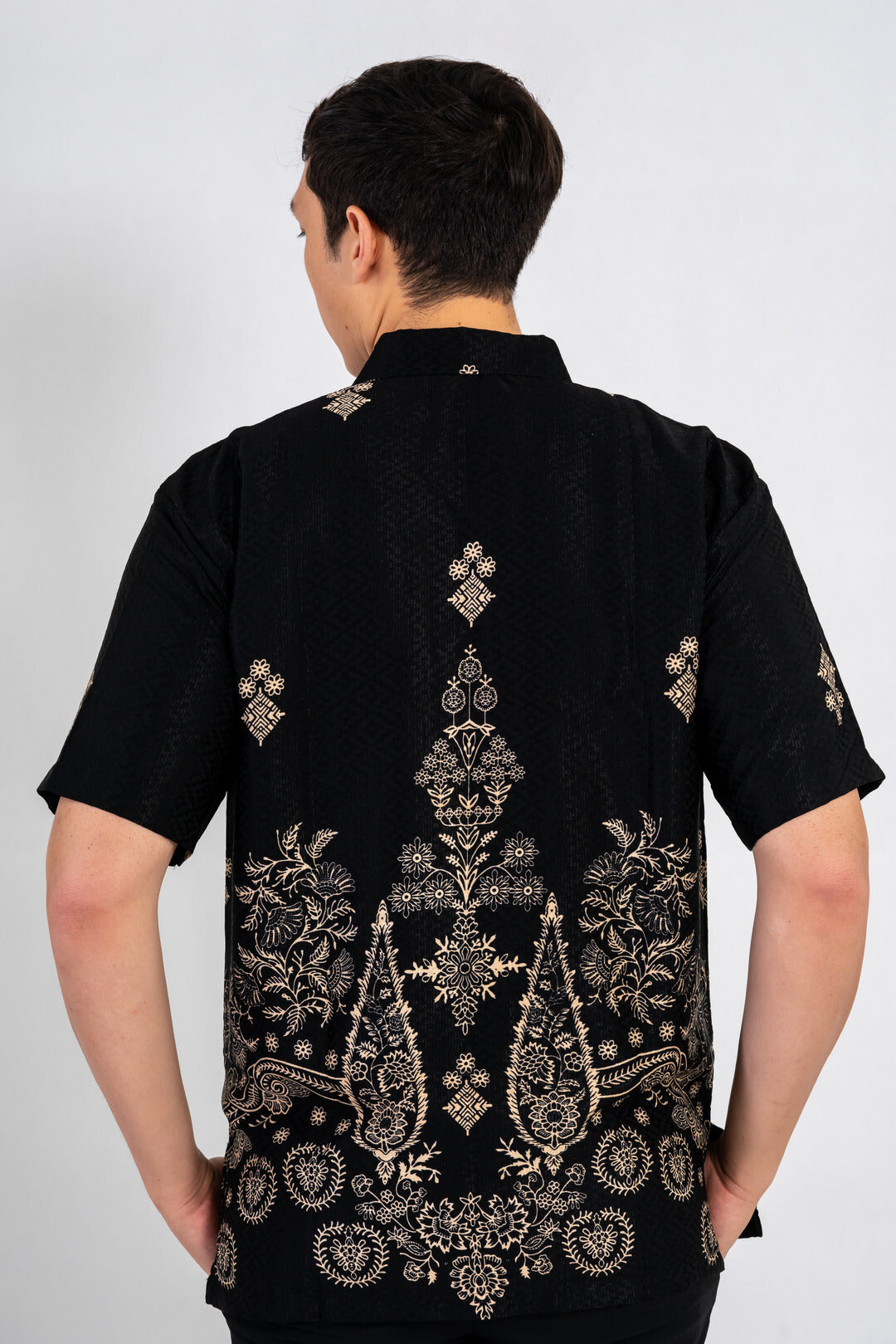 Men's Batik Shirt - Commander | Short Sleeves 3